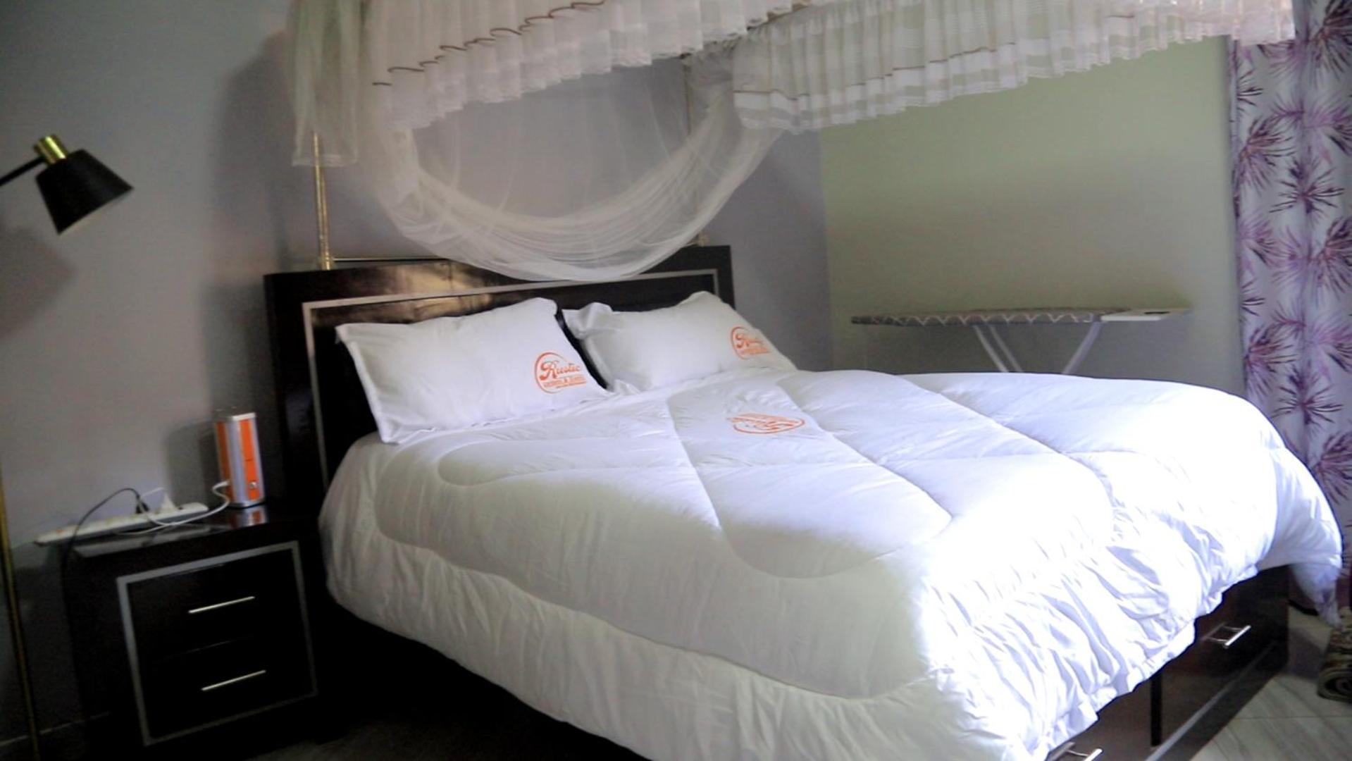 Rustic Gardens Bed & Breakfast Kitunzi Lungujja 坎帕拉 外观 照片