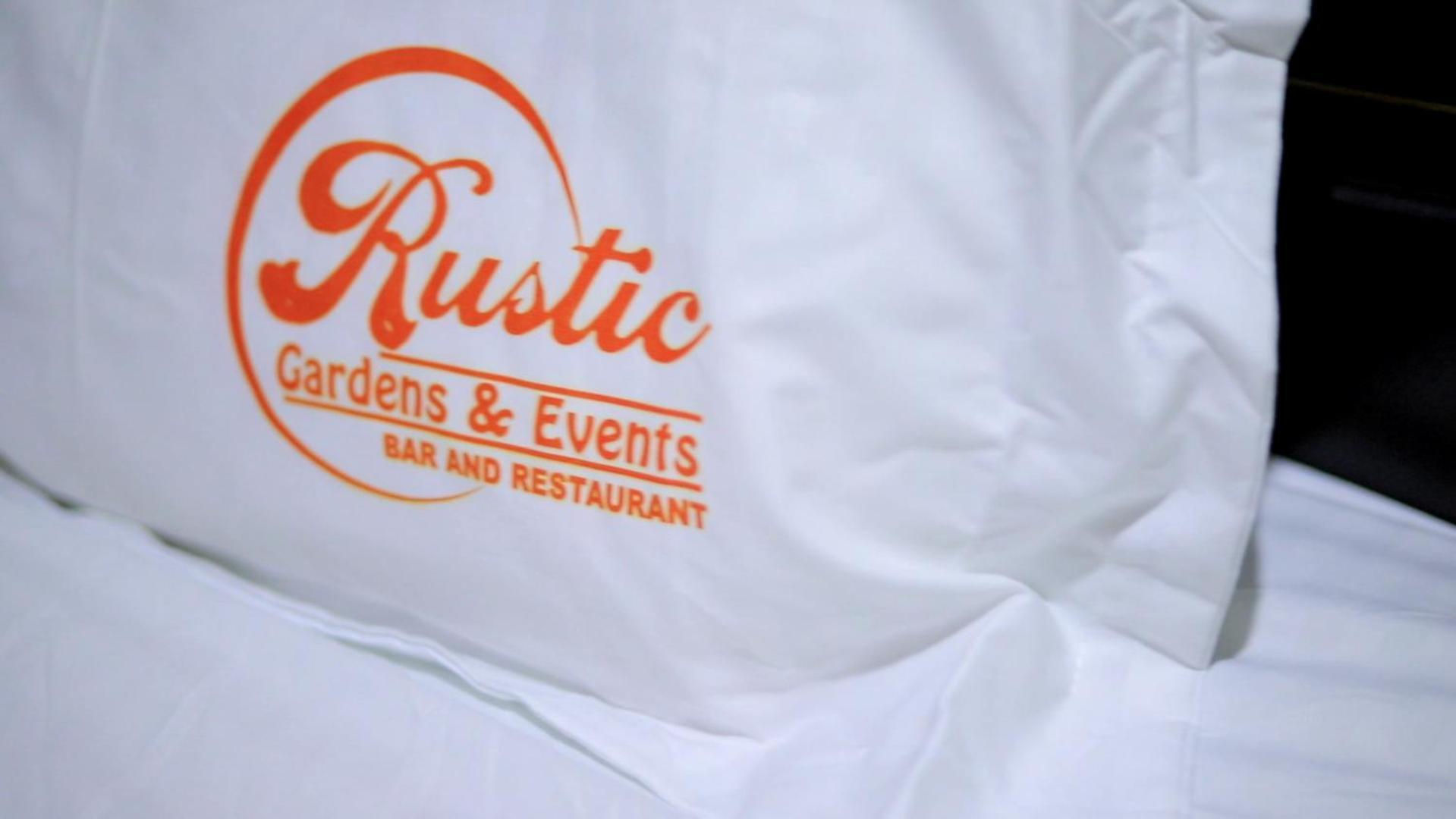 Rustic Gardens Bed & Breakfast Kitunzi Lungujja 坎帕拉 外观 照片