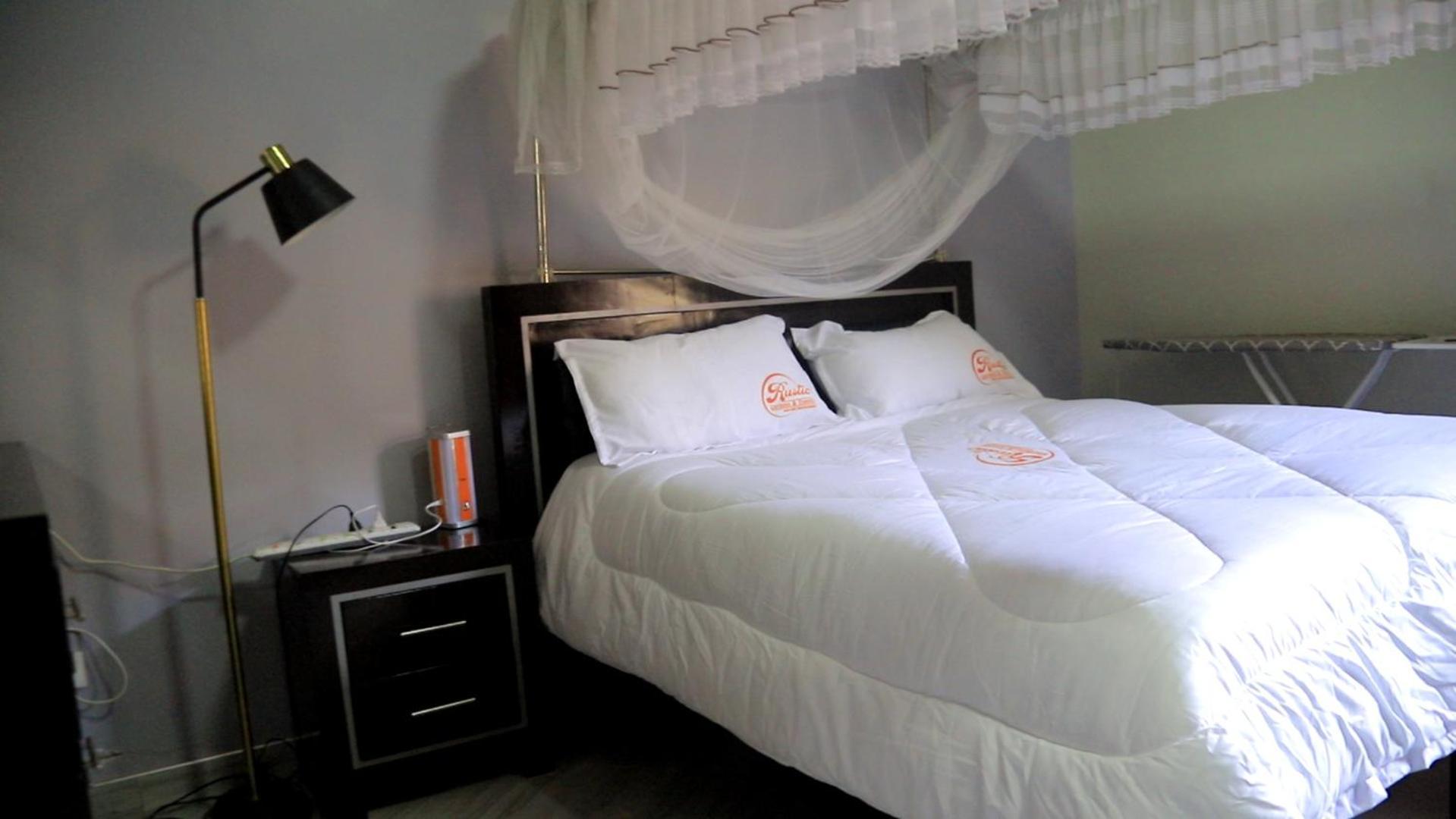 Rustic Gardens Bed & Breakfast Kitunzi Lungujja 坎帕拉 外观 照片